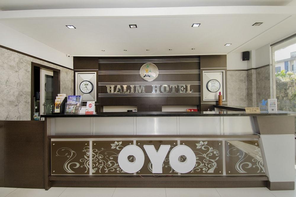Halim Hotel Tanjung Pinang Exterior foto