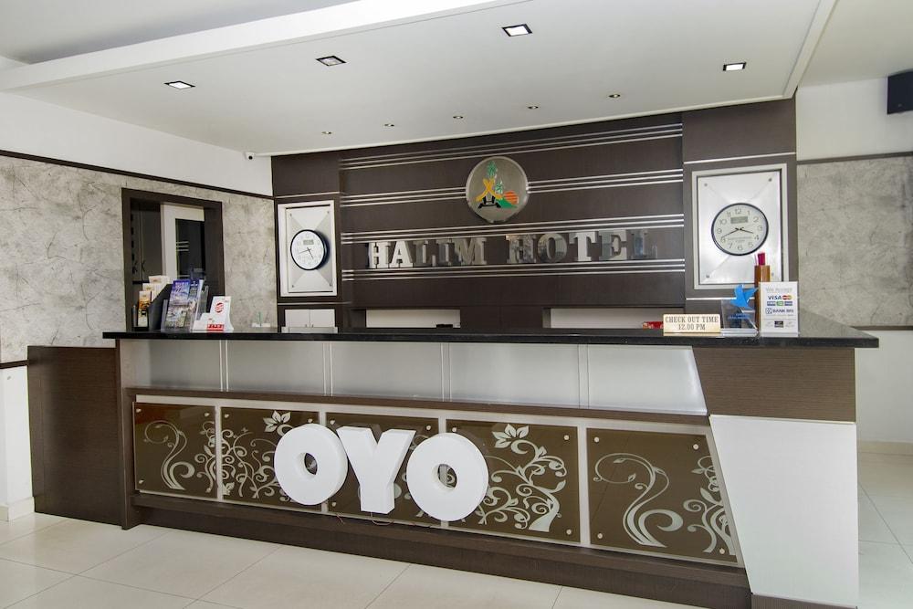 Halim Hotel Tanjung Pinang Exterior foto